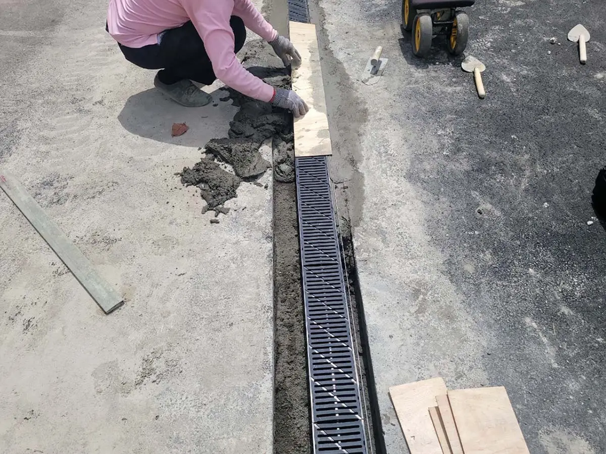 室外操場 暗溝排水-7